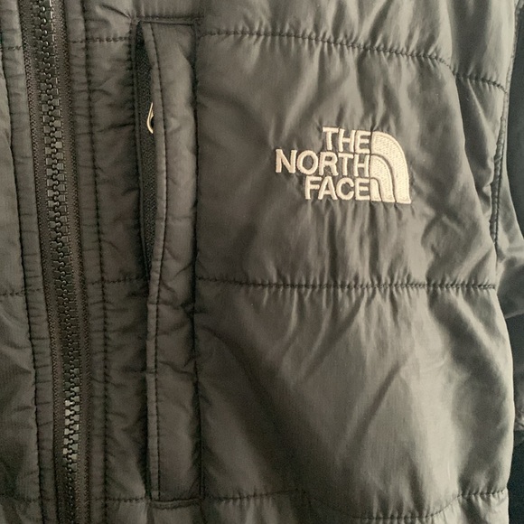 North Face Primaloft jacket - Picture 2 of 9